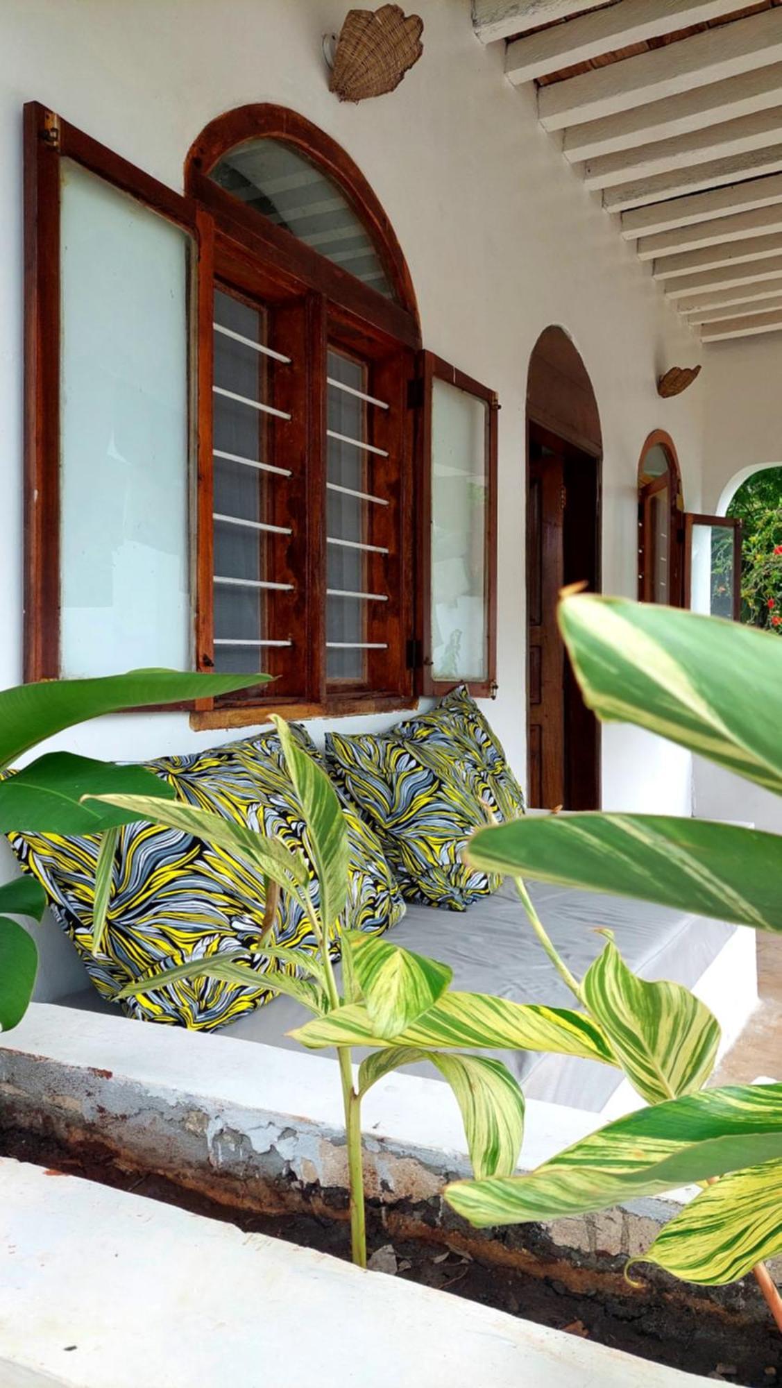 Mawimbi Bungalows Nungwi Ngoại thất bức ảnh